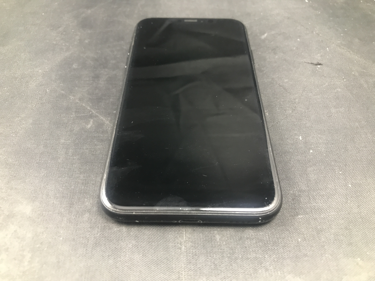 IPhone XR Auction iphone-xr-auction
