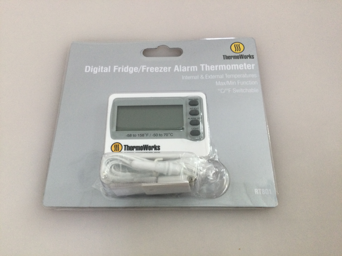 ThermoWorks Fridge/Freezer Thermometer (RT801) auction